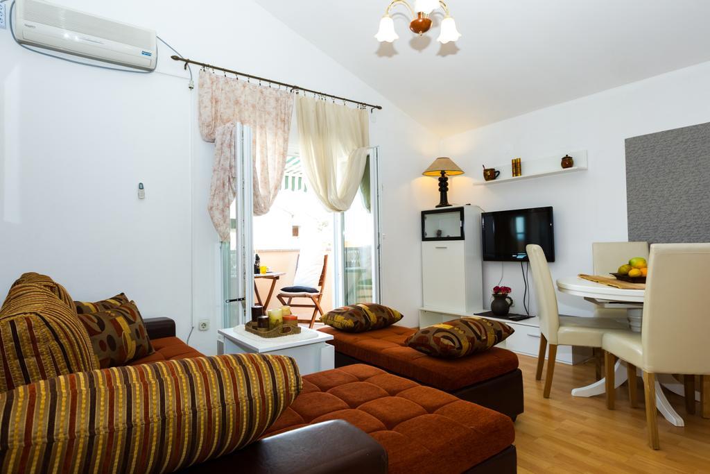 Apartments Villa Orange Zadar Exterior photo